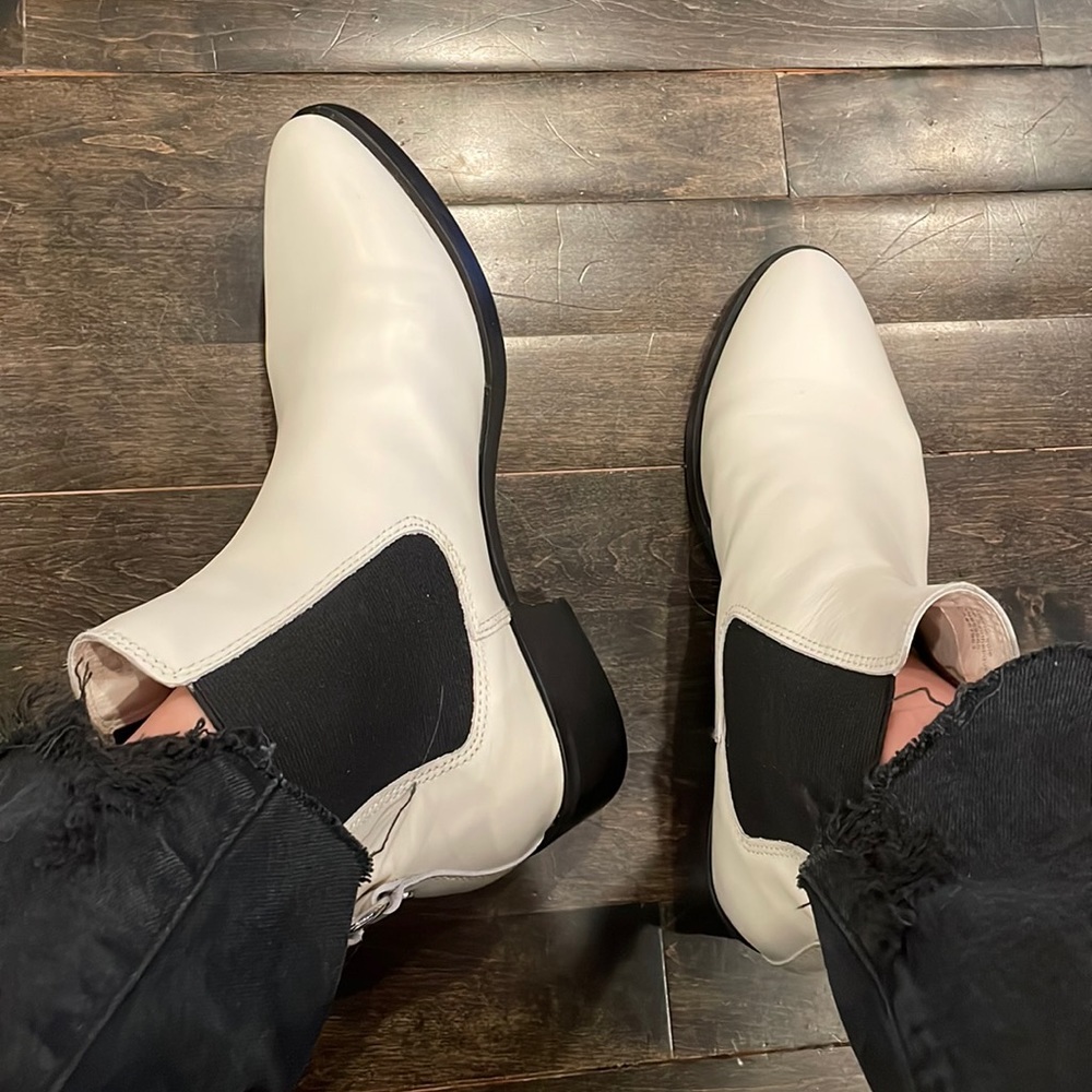 Never worn Treasure and Bond white ankle boots